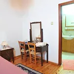 فيلة Irene *